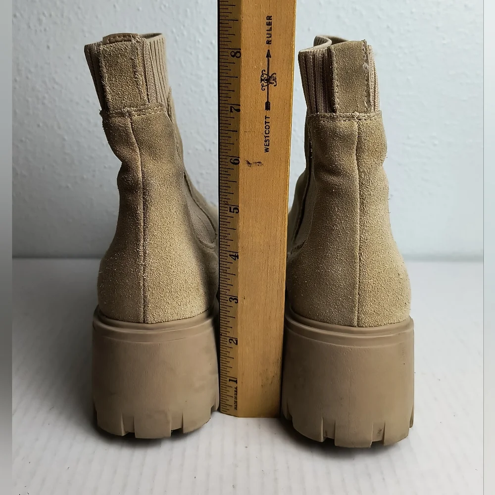 Steve Madden Hayle 7.5 Tan Platform Chelsea Chunky Boots Shoes